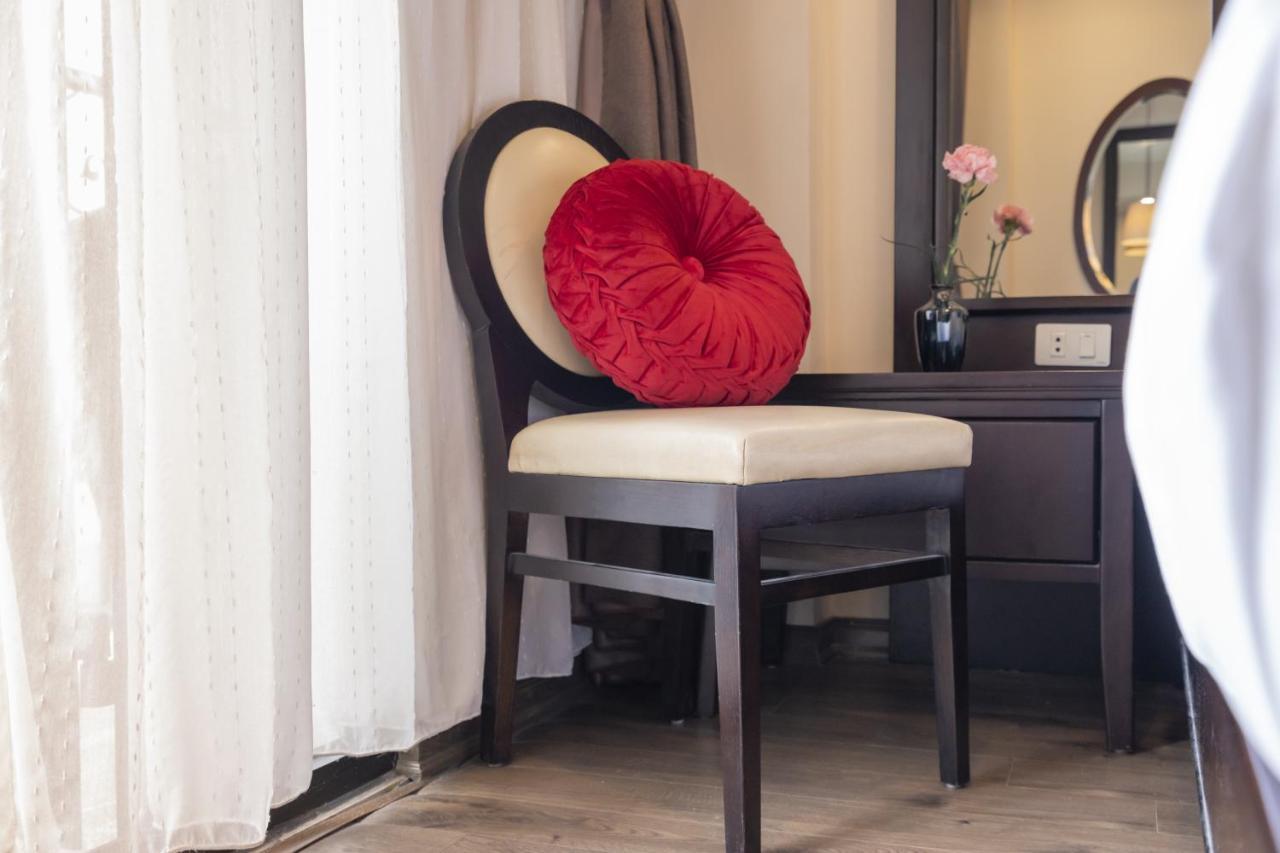 Hanoi Center Silk Charming Hotel & Travel Εξωτερικό φωτογραφία
