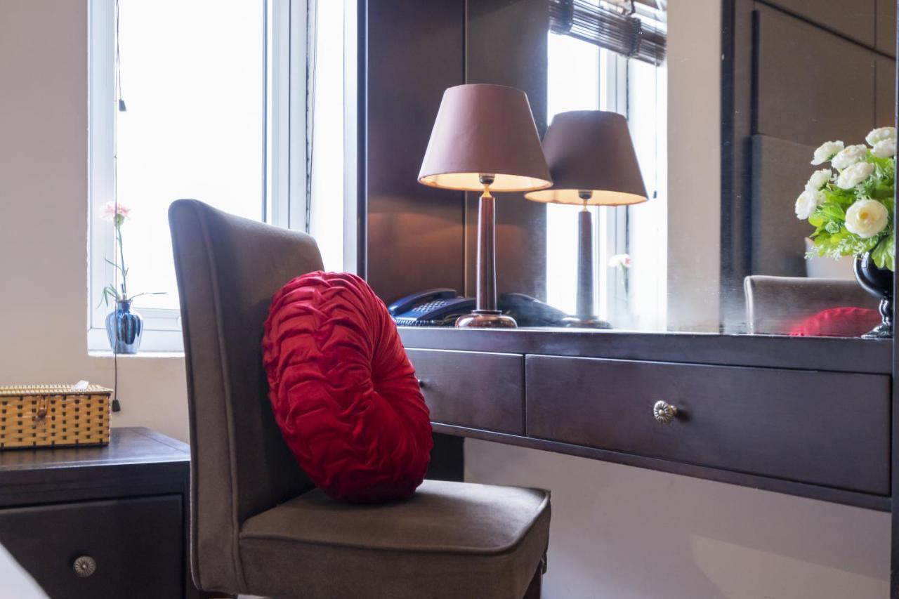 Hanoi Center Silk Charming Hotel & Travel Εξωτερικό φωτογραφία