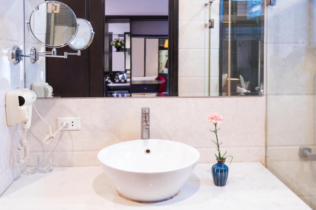 Hanoi Center Silk Charming Hotel & Travel Εξωτερικό φωτογραφία