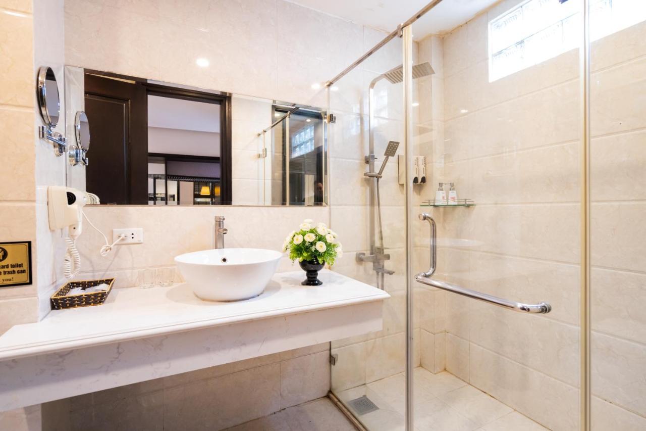 Hanoi Center Silk Charming Hotel & Travel Εξωτερικό φωτογραφία